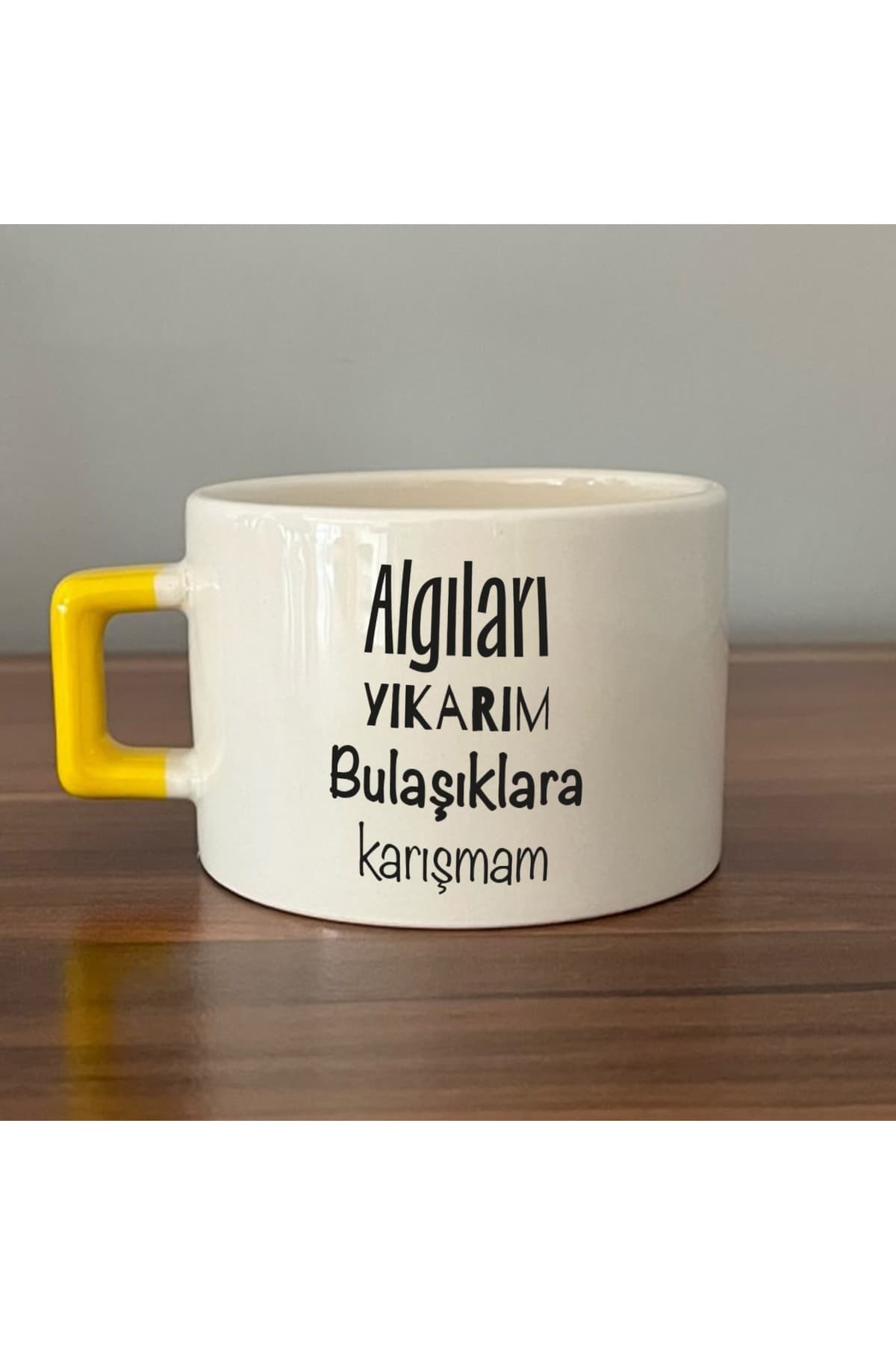 Sarı