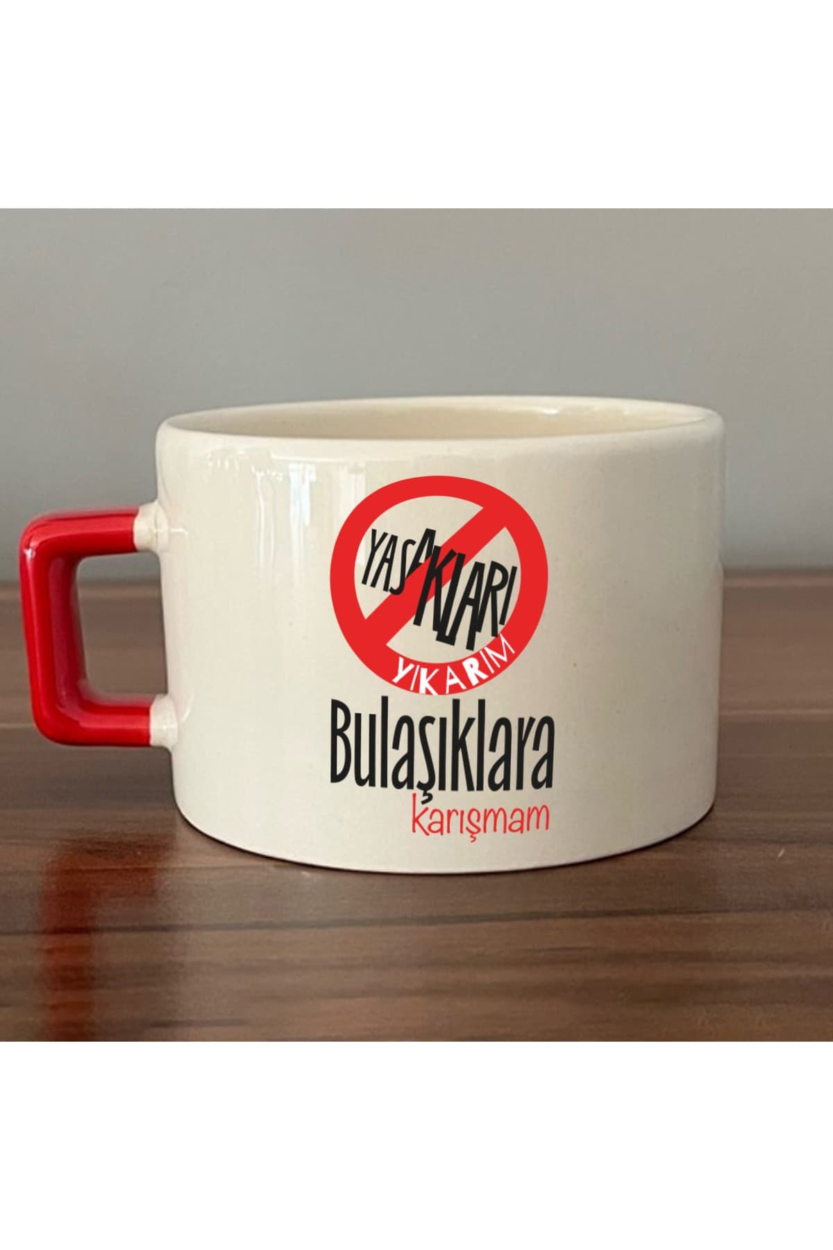 Kırmızı