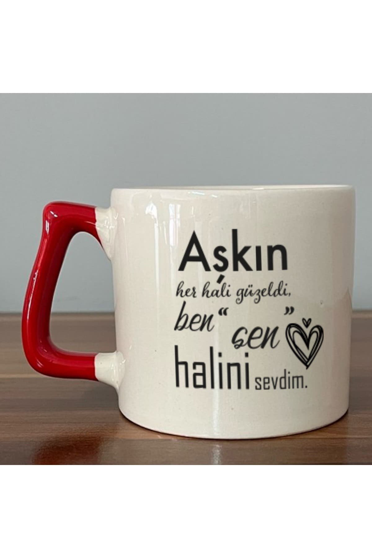 Kırmızı