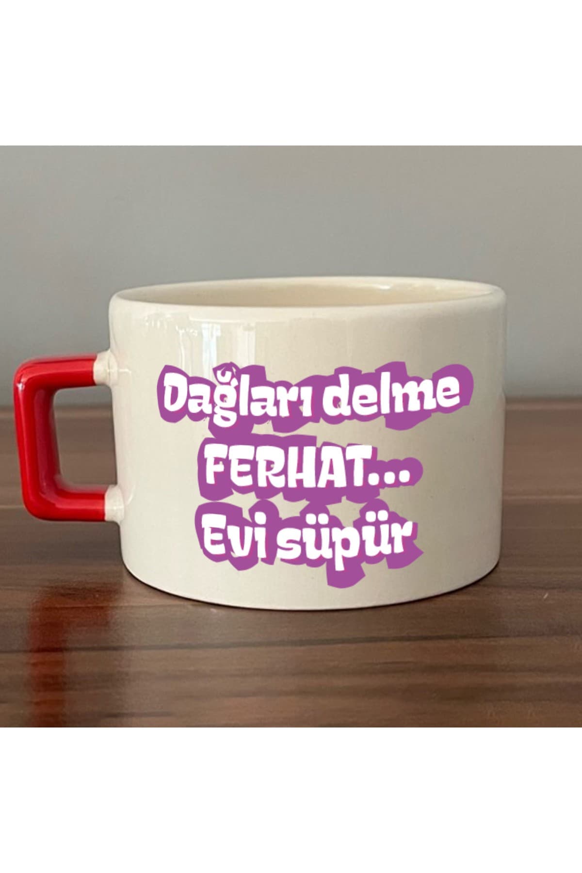 Kırmızı