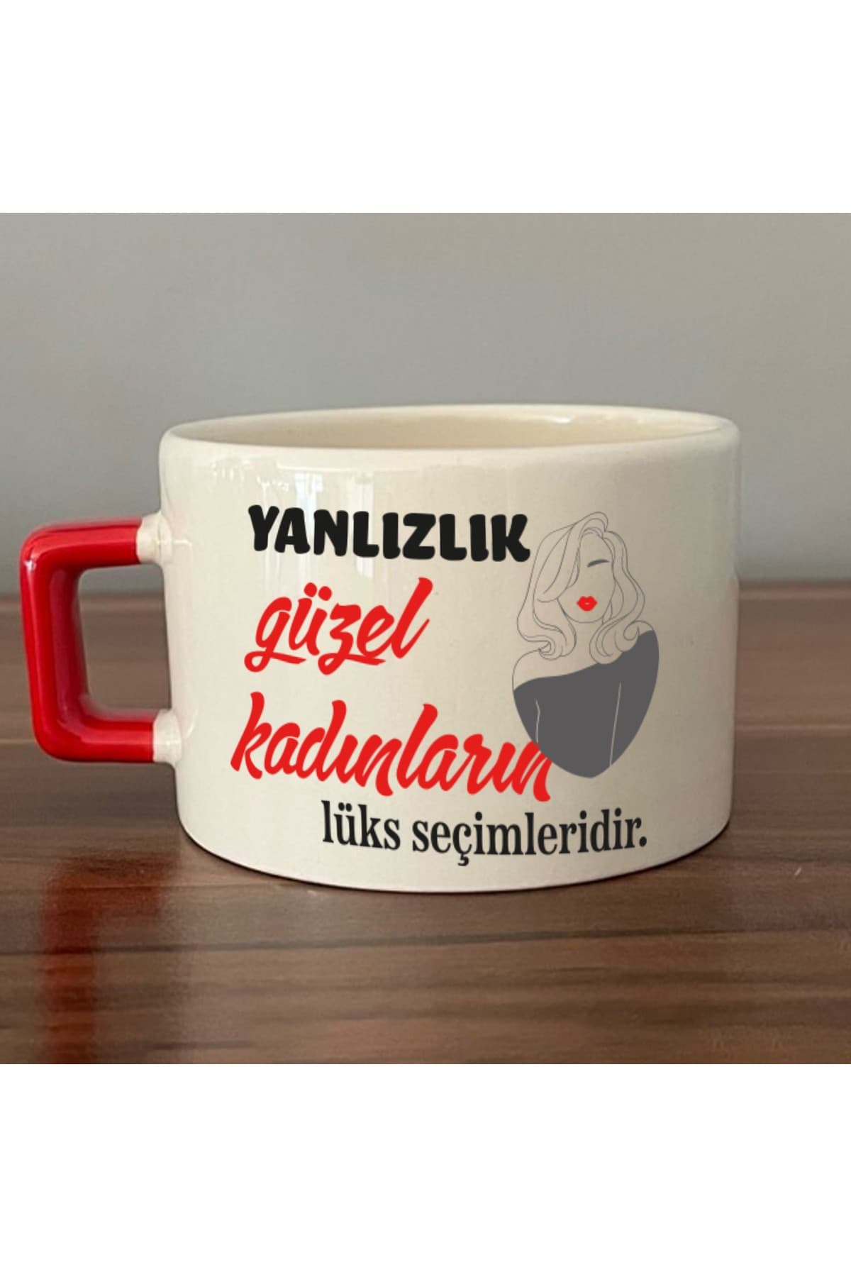 Kırmızı