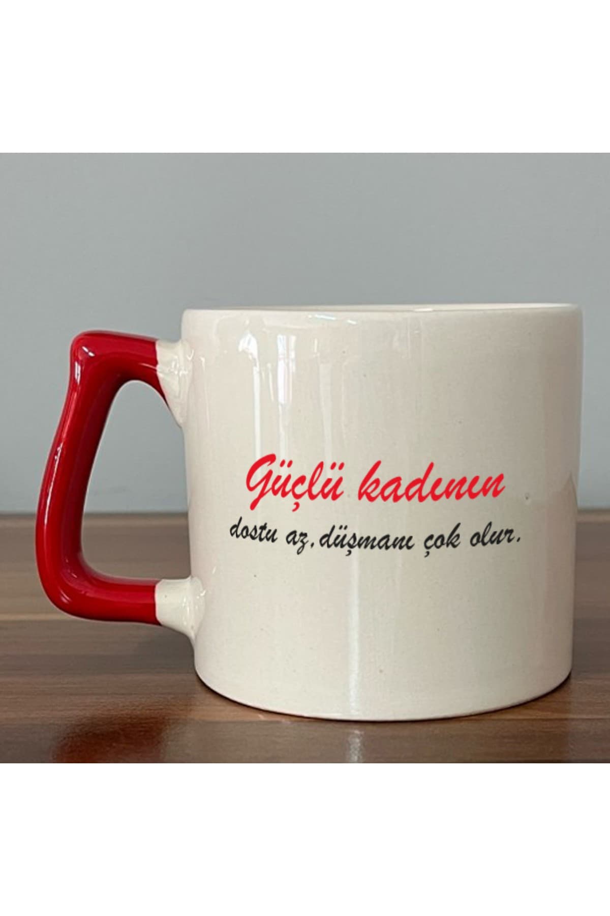 Kırmızı
