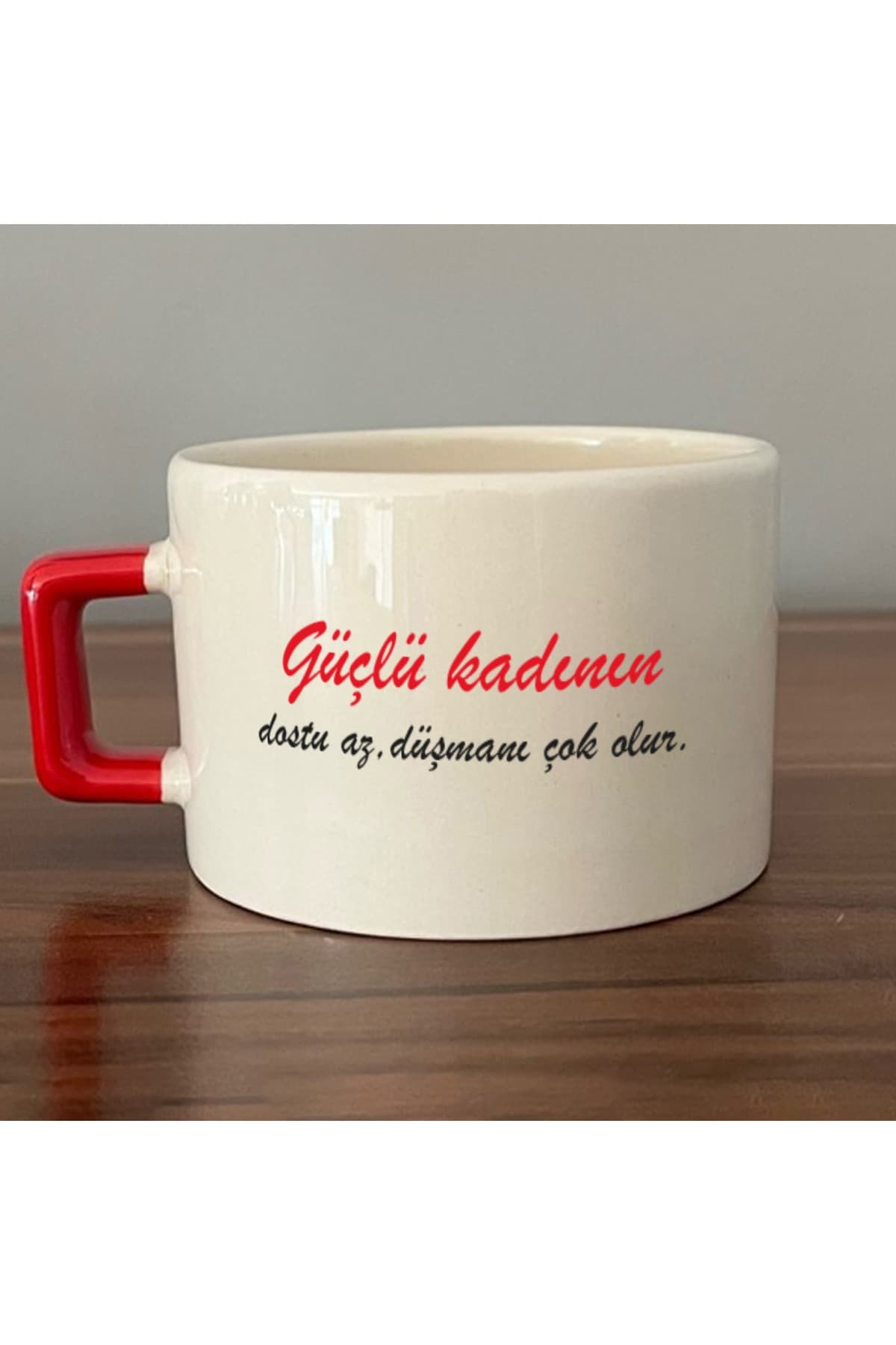 Kırmızı