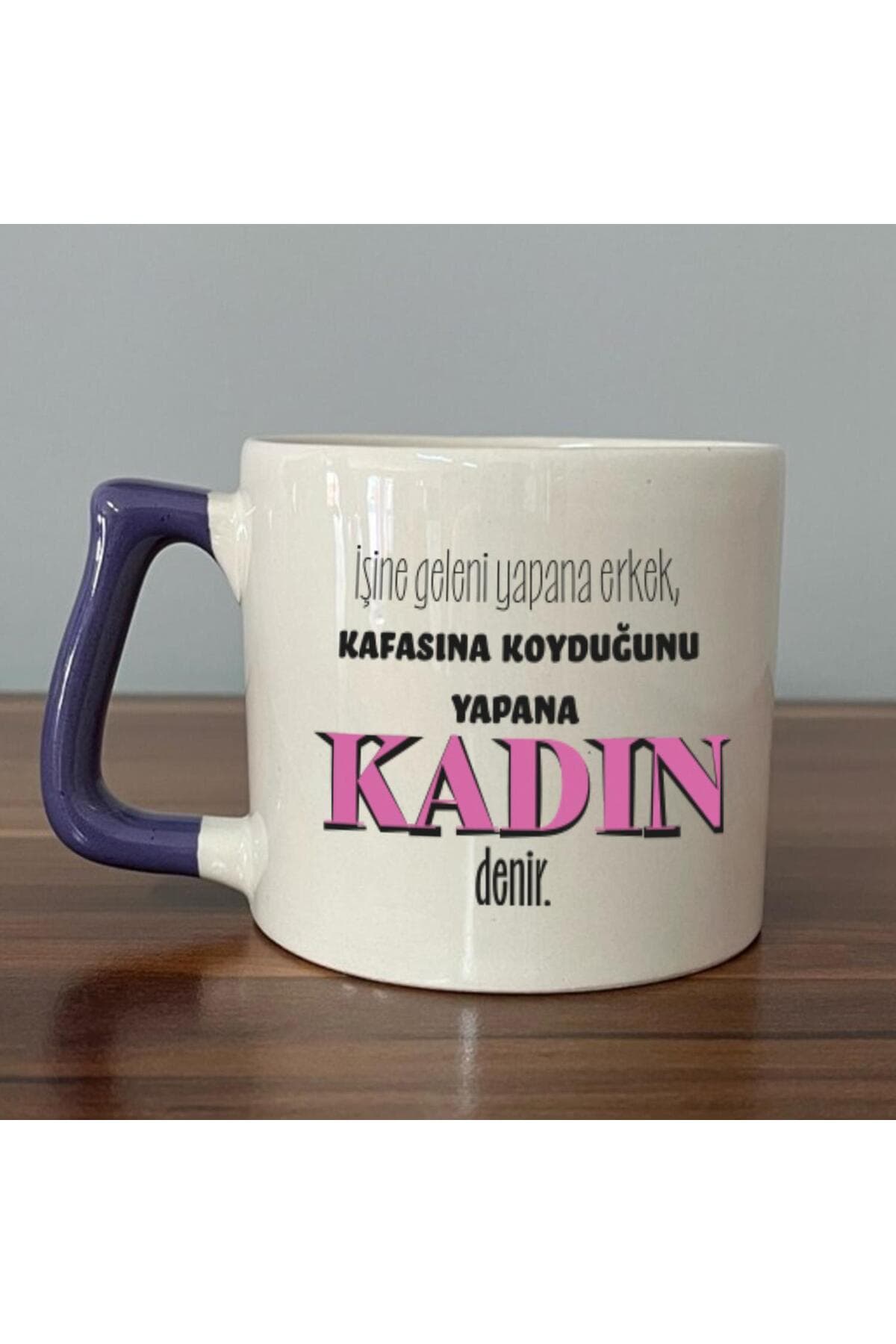 İşine Geleni Yapana Erkek Baskılı Mor Kulplu Prime Kupa - Kadınlar Günü Hediyesi Bardak Fincan Mug
