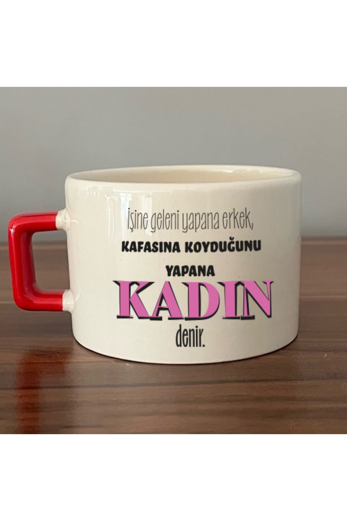 Kırmızı