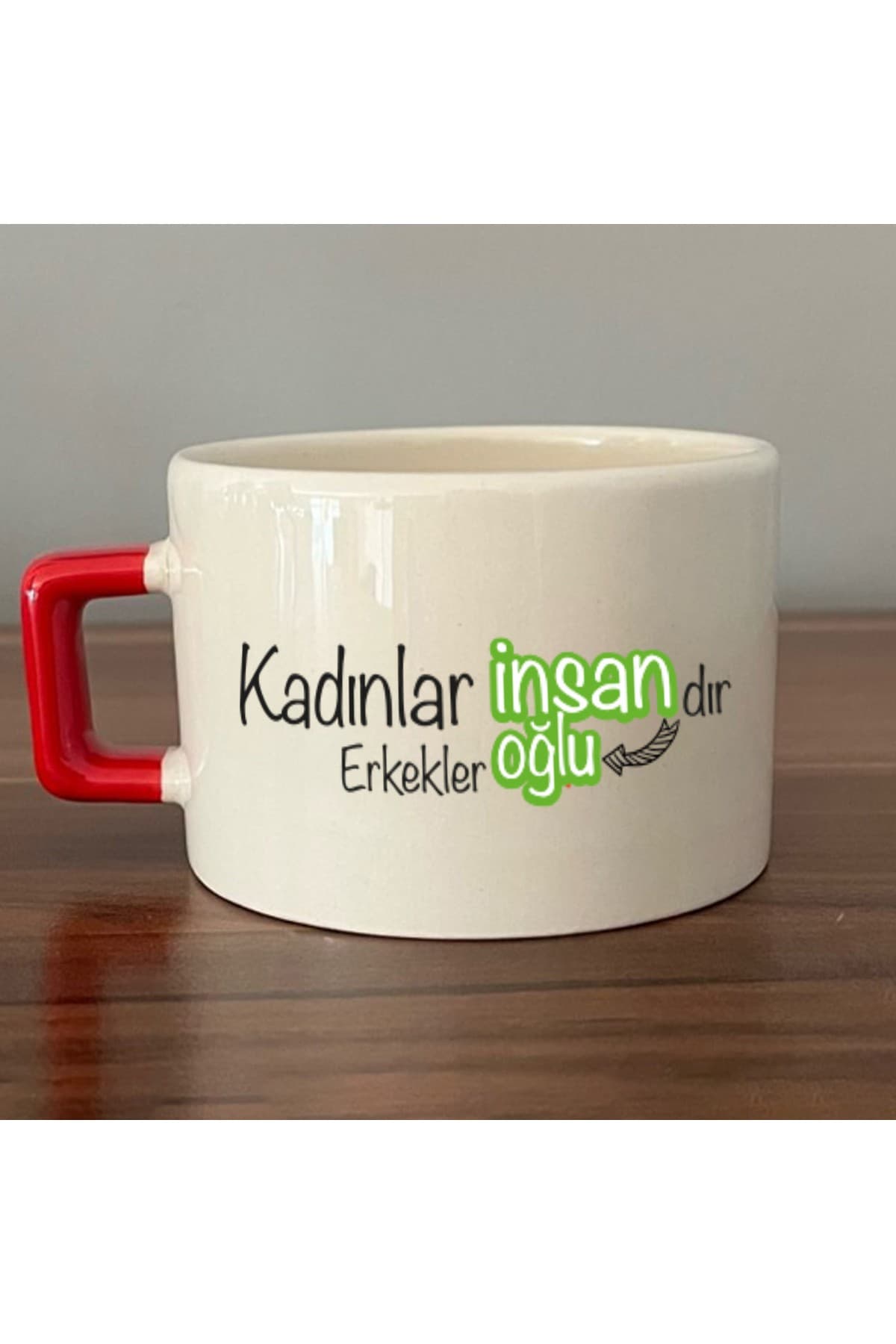 Kırmızı