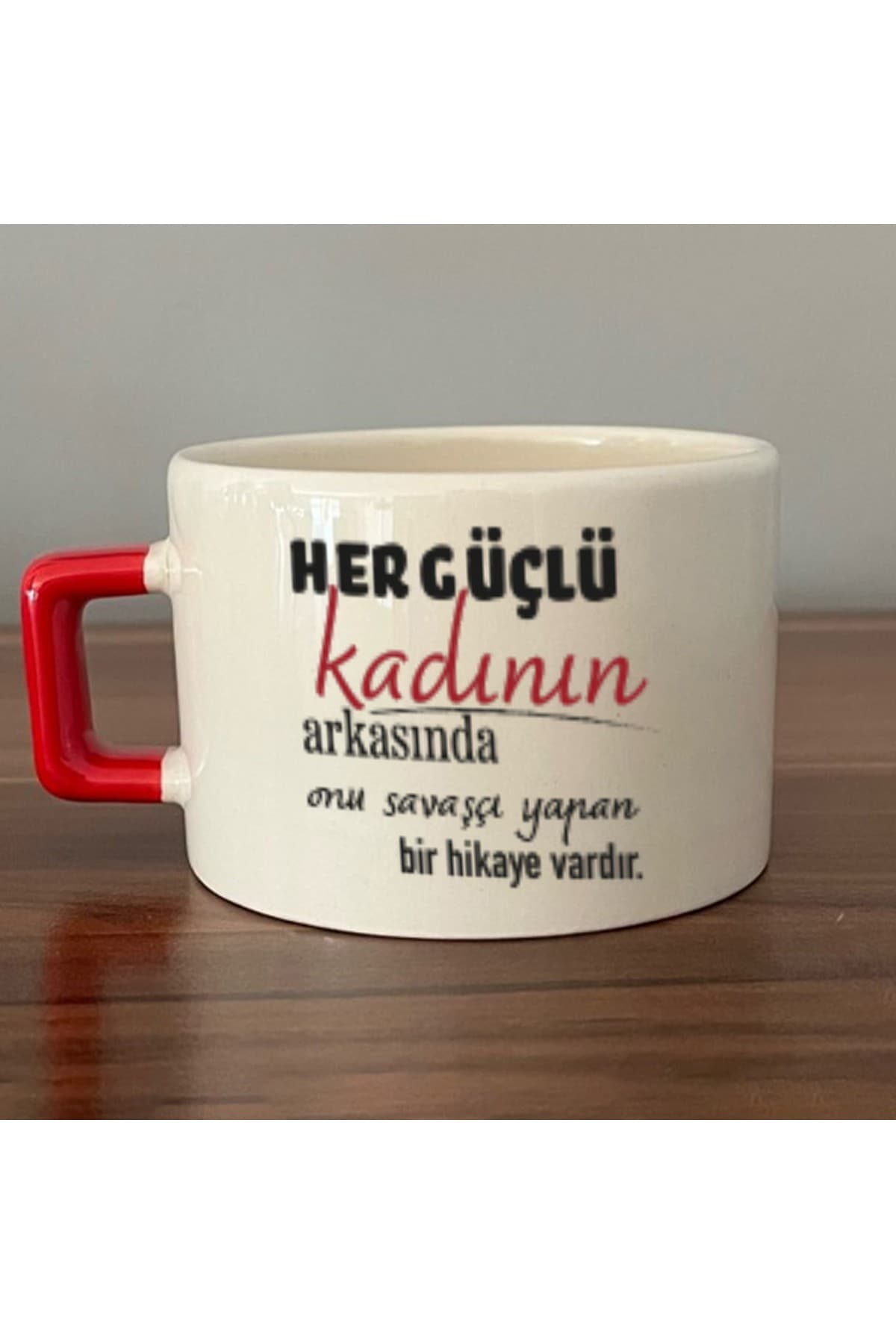 Kırmızı