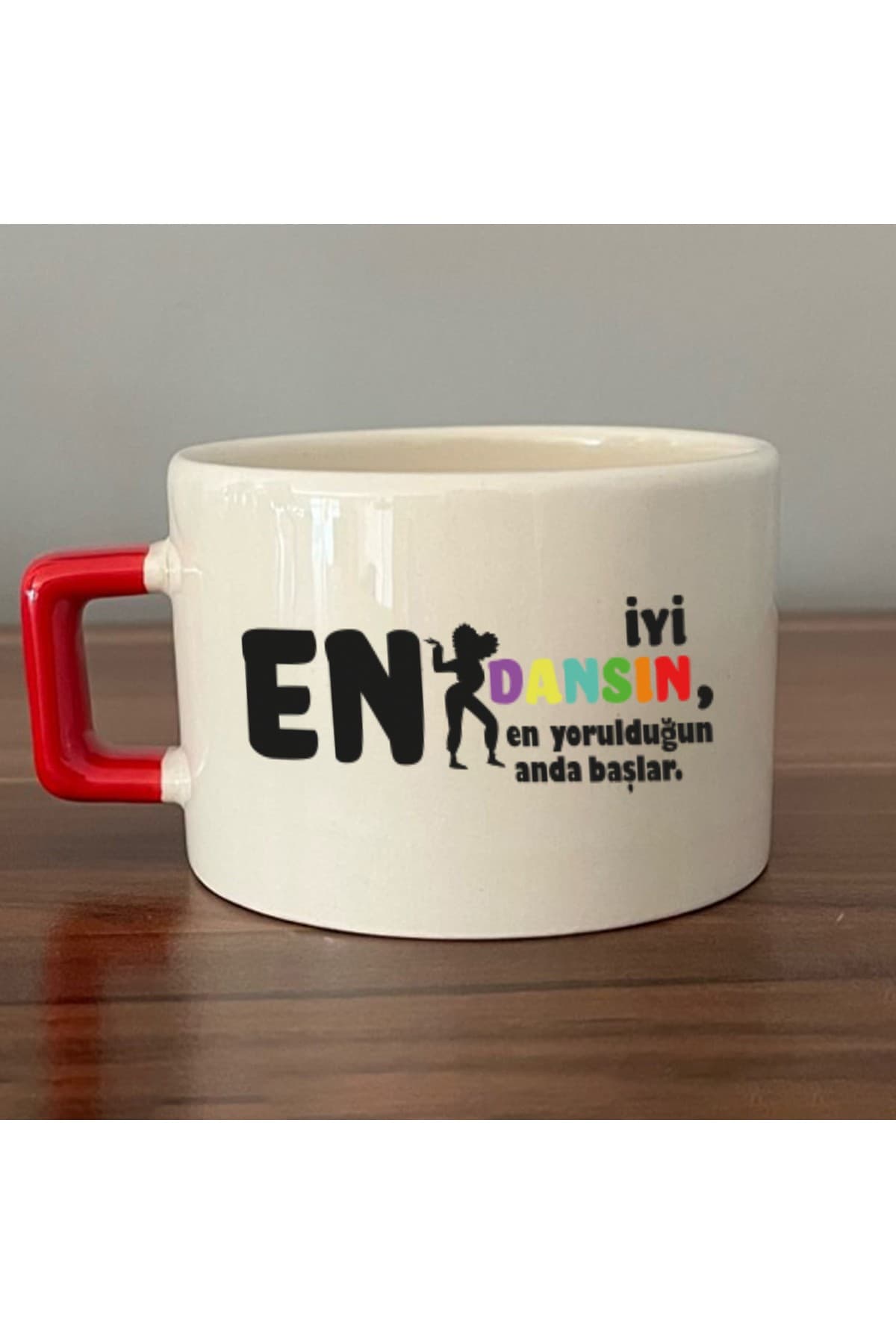 Kırmızı