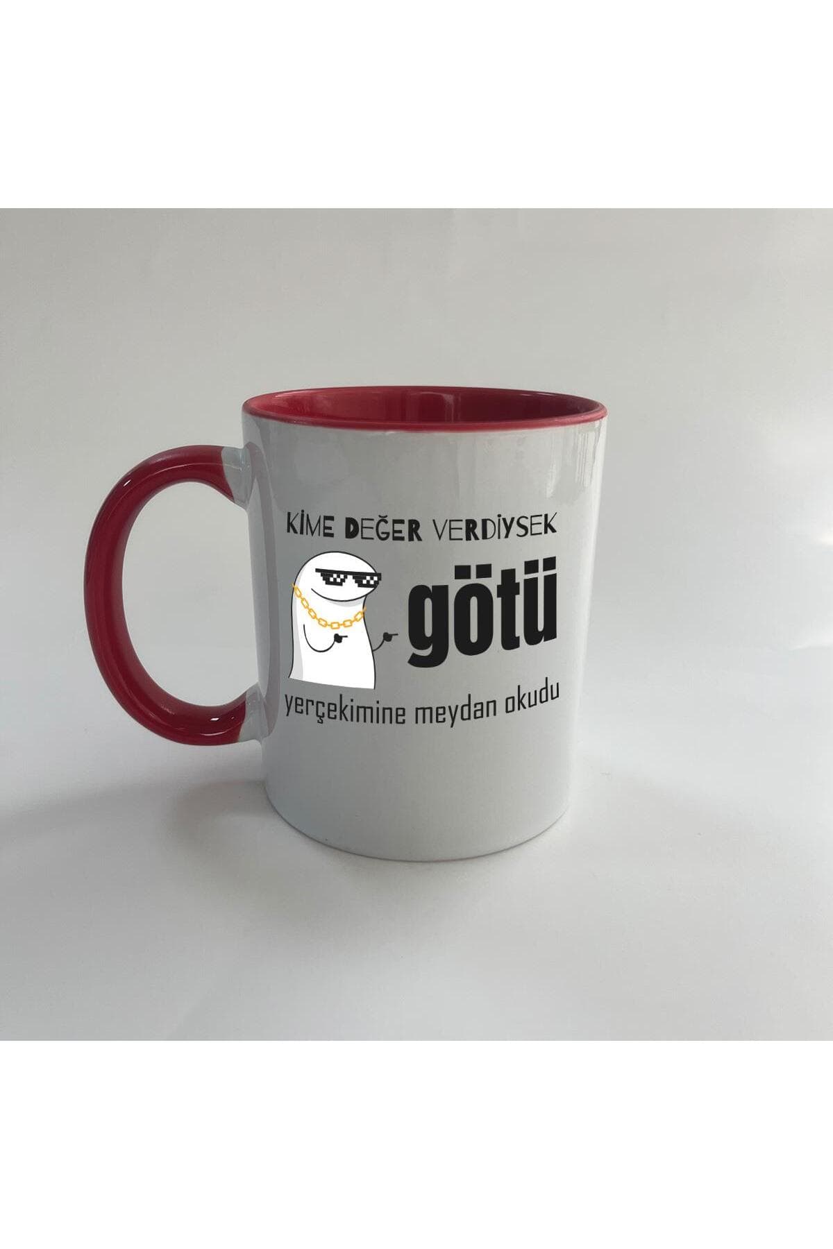 Kime Değer Verdiysek G*tü Yerçekimine Meydan Okudu İçi ve Kulbu Renkli Mega Kupa - Komik Hediye