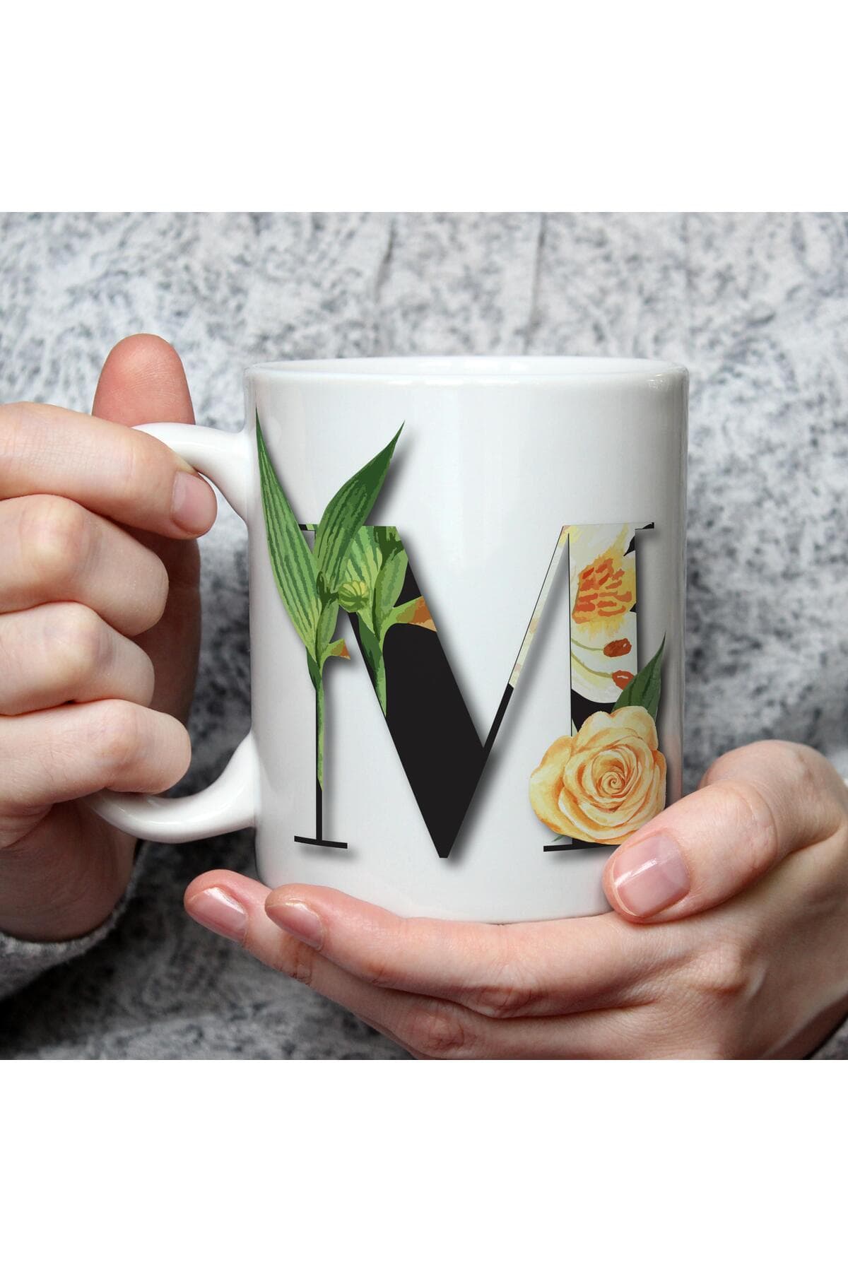 Çiçekli M Harf Baskılı Beyaz Kupa Bardak Fincan Mug