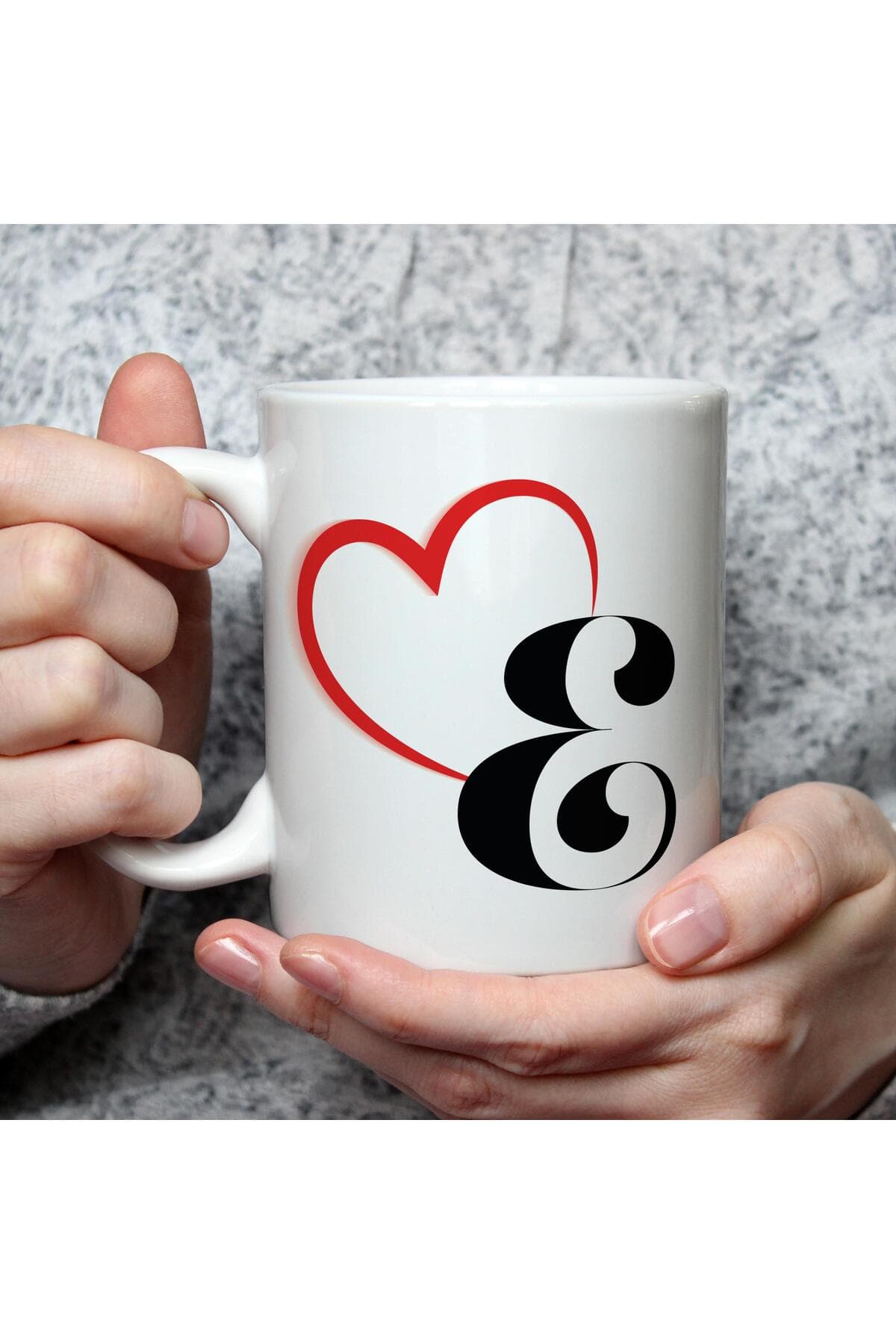 Kalpli E Harf Baskılı Beyaz Kupa Bardak Fincan Mug