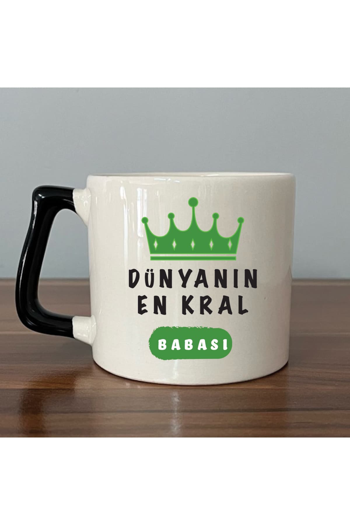 DÜNYANIN EN KRAL BABASI Siyah Kulplu Prime Babalar Günü Hediyesi Kupa