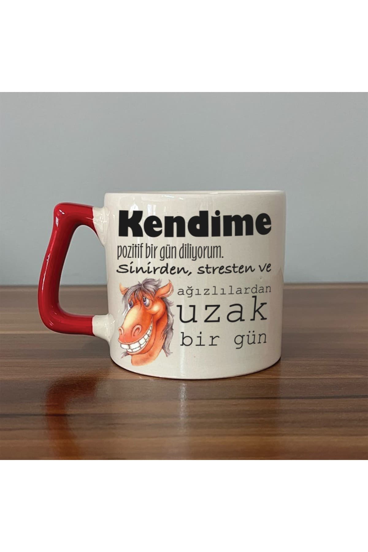Kırmızı