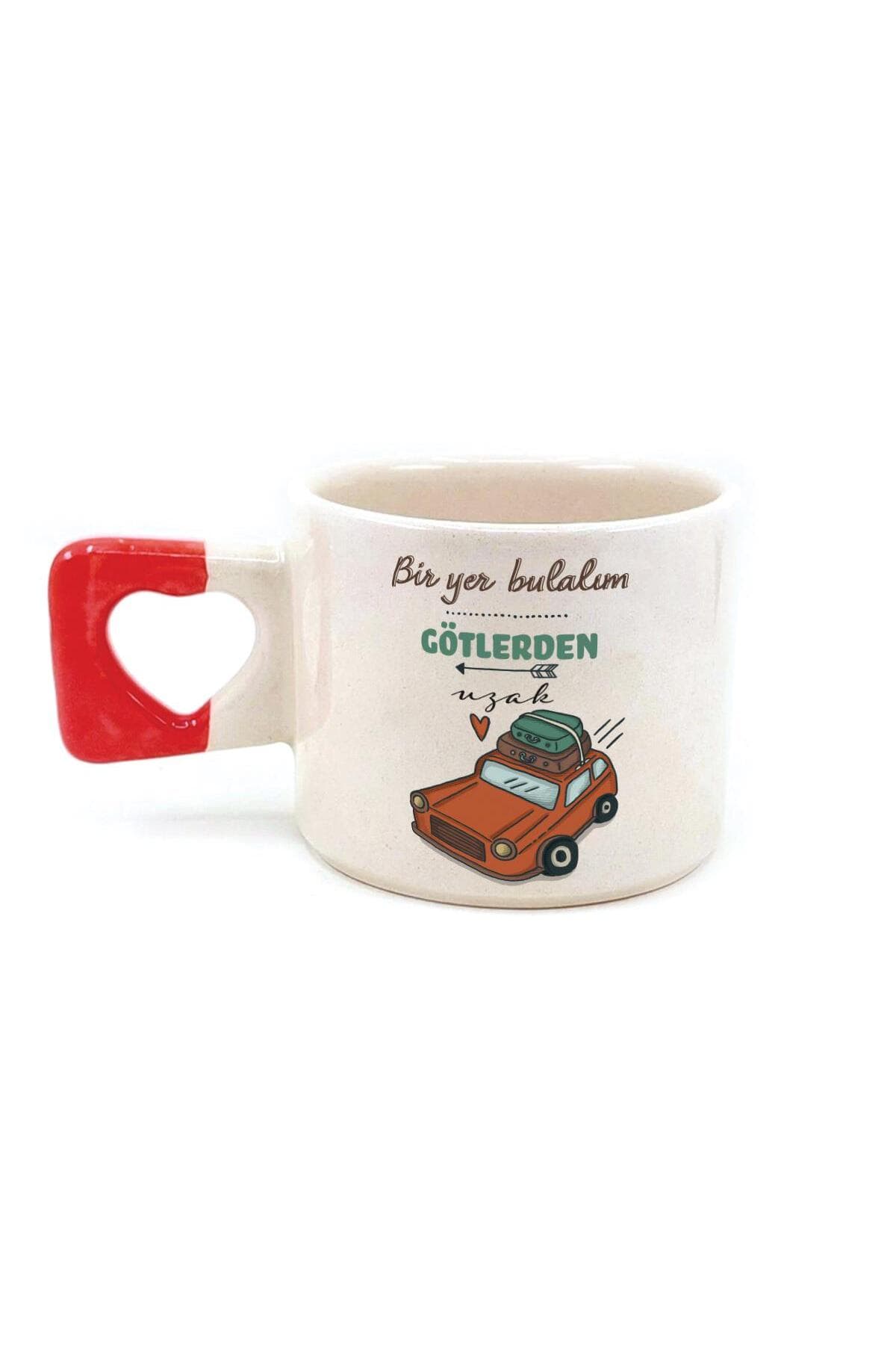 Bir Yer Bulalım G*tlerden Uzak Baskılı Kırmızı Kulplu Kalp Kupa - Komik Hediye Bardak Fincan Mug