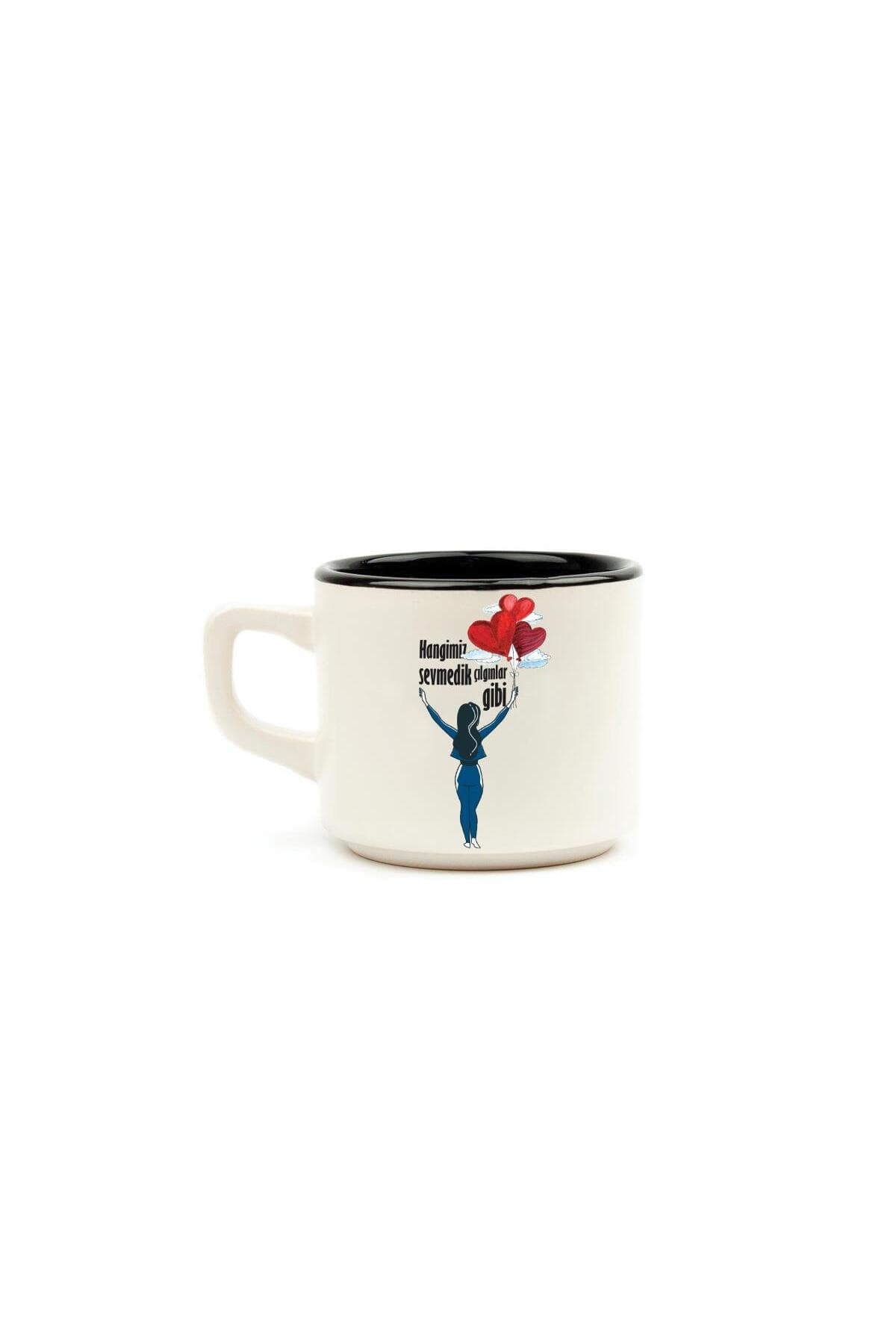 Hangimiz Sevmedik Çılgınlar Gibi Balonlu Kız Baskılı Siyah İçi Renkli Venüs Kupa Bardak Fincan Mug