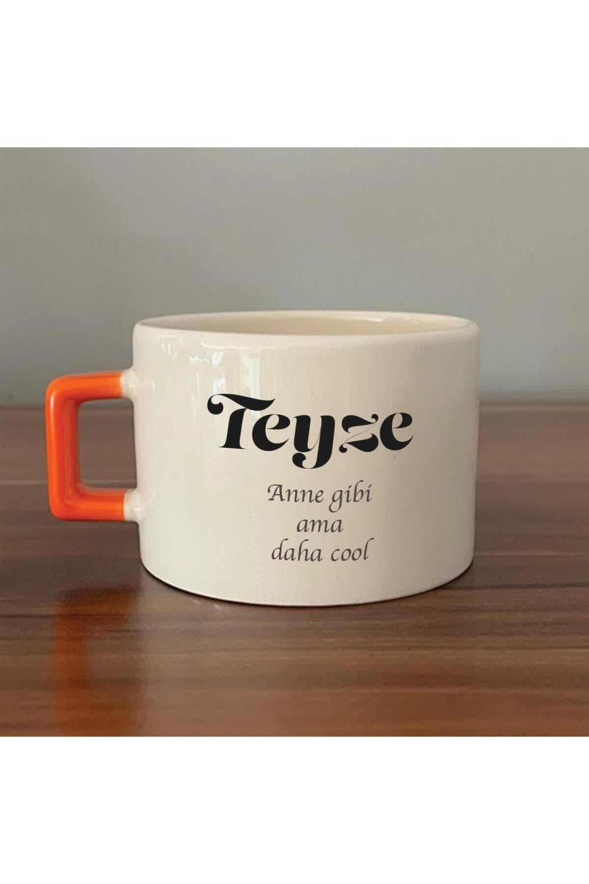Teyze Baskılı Turuncu Kulplu Kare Kupa - Teyzeye Hediye Bardak Fincan Mug
