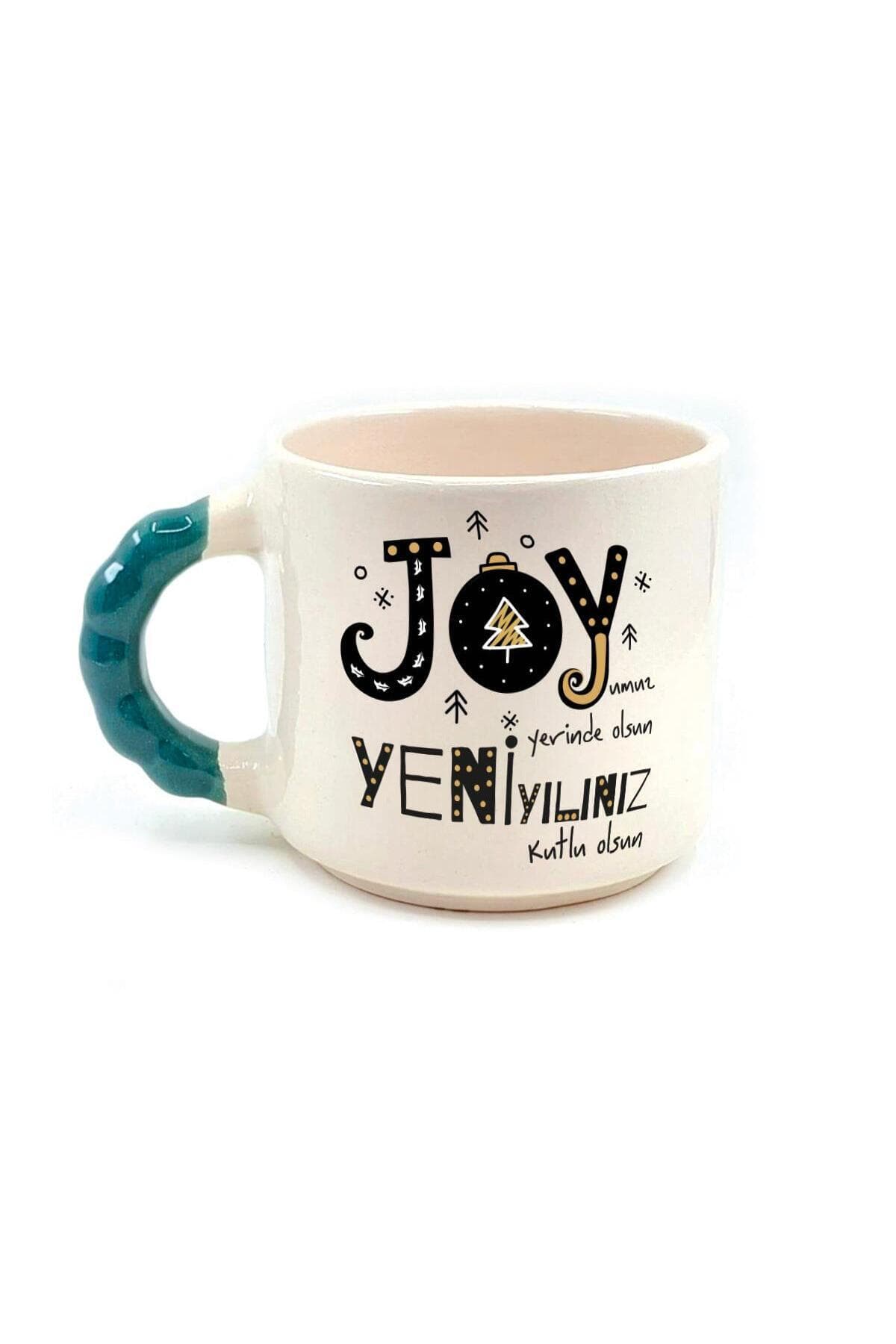 Joyumuz Yerinde Olsun Baskılı Yeşil Kulplu Boncuk Kupa - Yılbaşı Hediyesi Bardak Fincan Mug