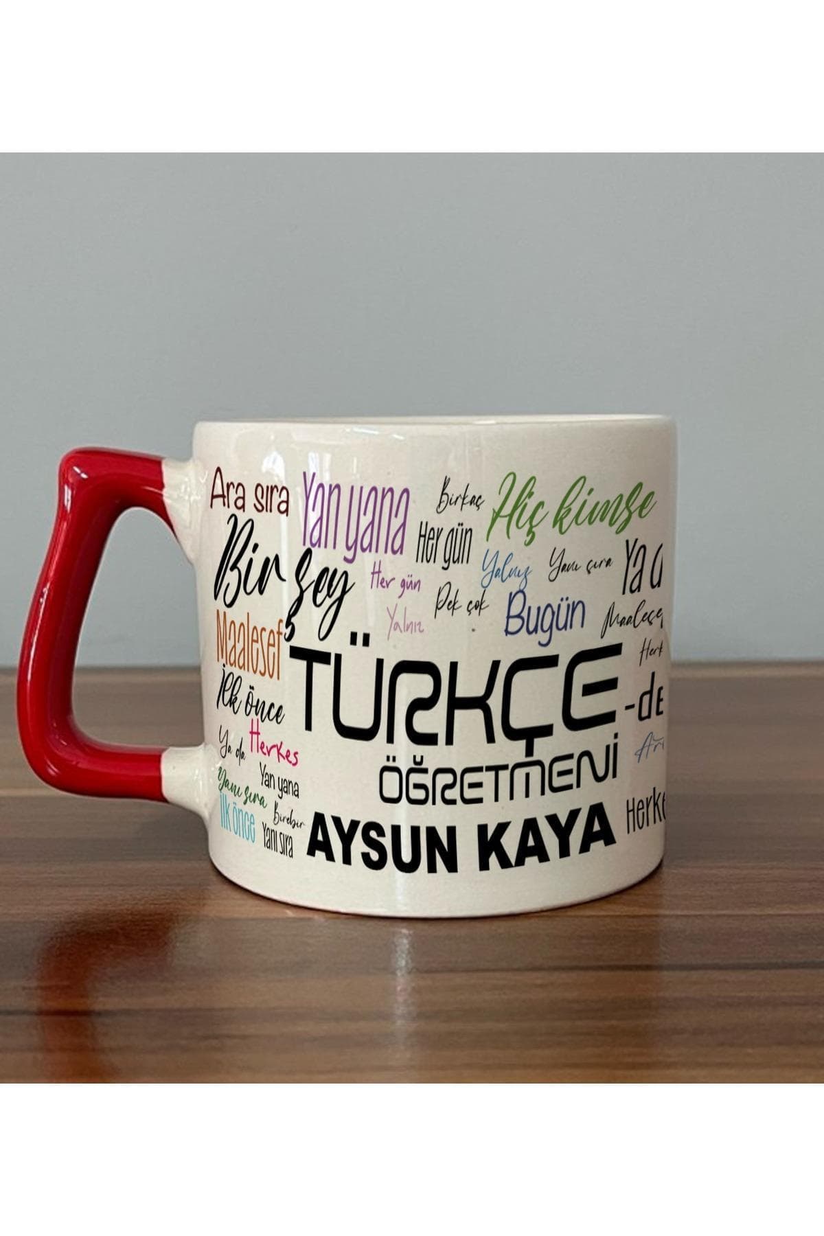 Kişiye Özel Türkçe Öğretmeni Baskılı Kırmızı Kulplu Prime Kupa - Öğretmene Hediye Bardak Fincan Mug