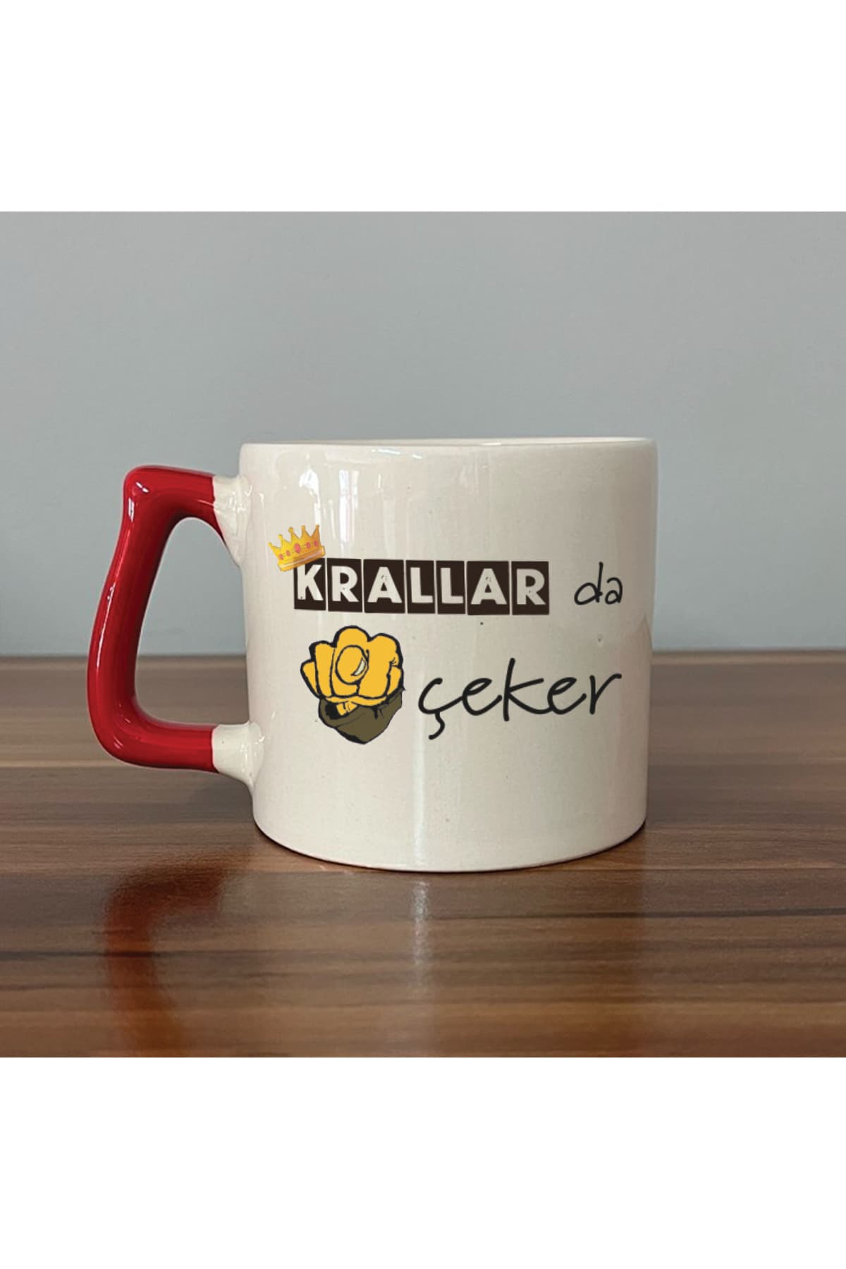 Krallar da Nah Çeker Kırmızı Kulplu Prime Mizahi Hediyesi Kupa