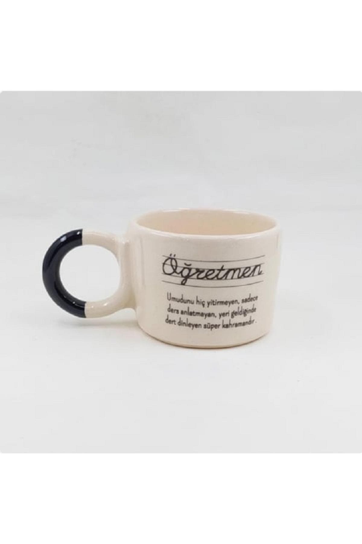 Öğretmen El Yazı Baskılı Siyah Kulplu Prime Kupa - Öğretmene Hediye Bardak Fincan Mug