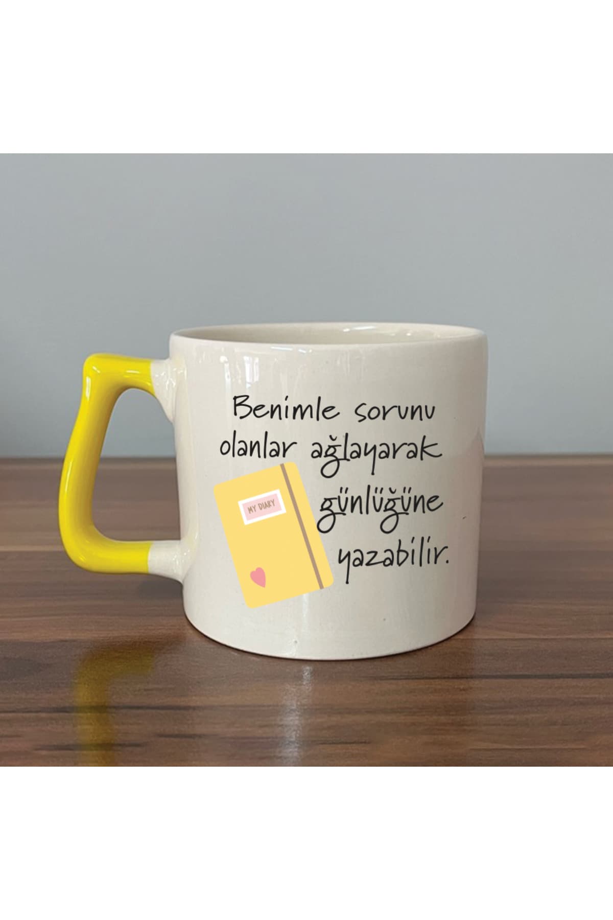Benimle Sorunu Olanlar Ağlayarak Sarı Kulplu Prime Laf Sokma Hediyesi Kupa