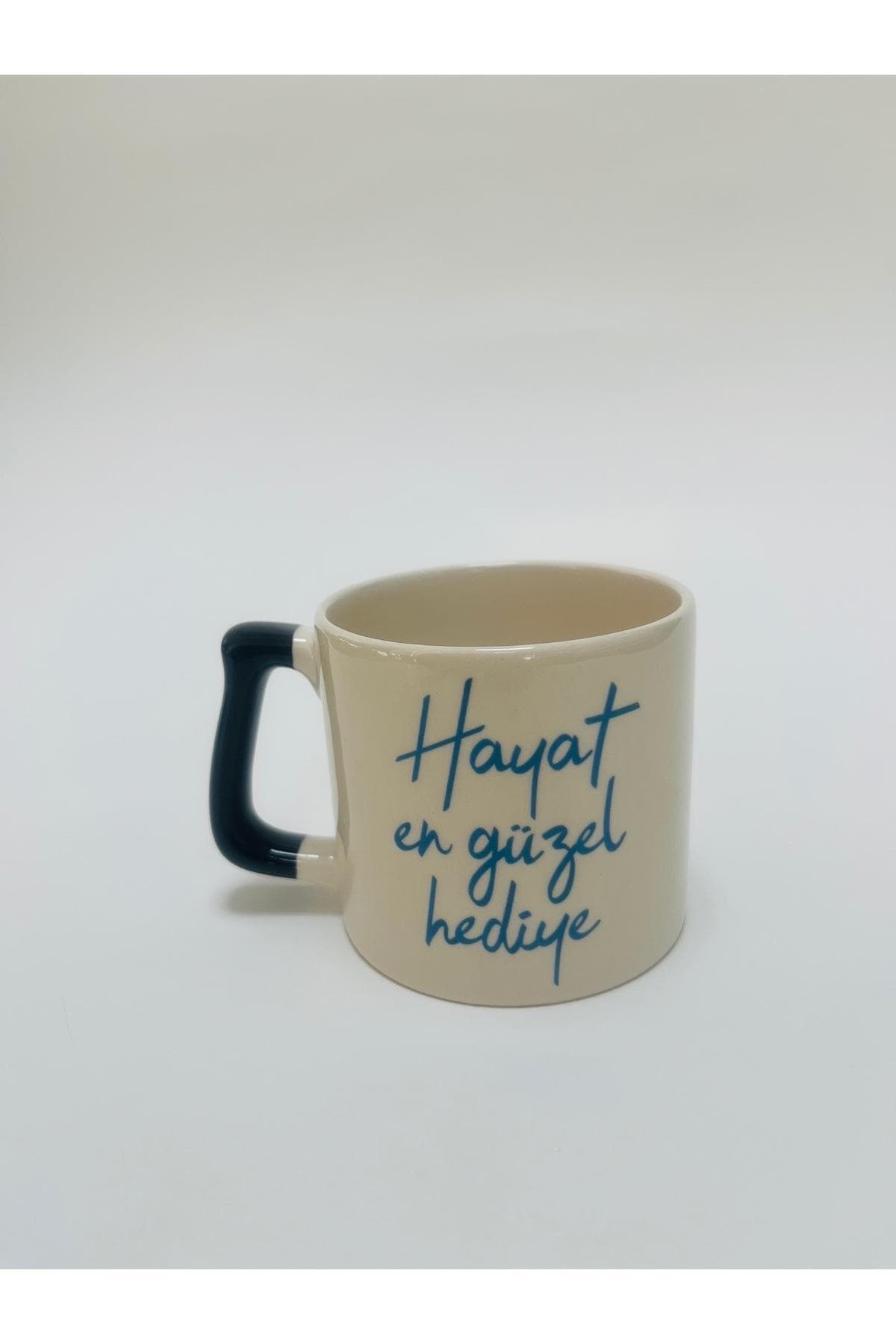 Hayat En Güzel Hediye Baskılı Siyah Kulplu Prime Kupa Bardak Fincan Mug
