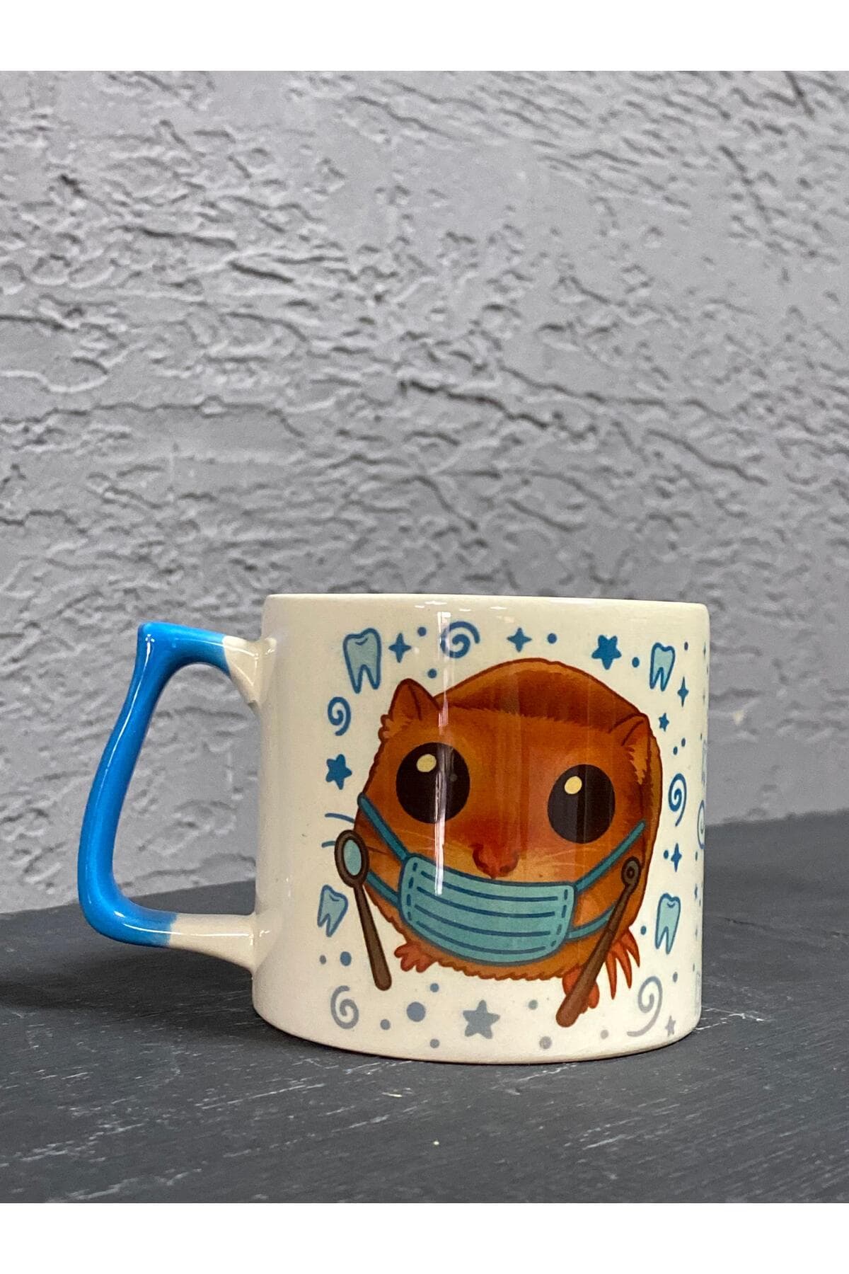 Sad Üzgün Hamster Meslek Dişçi Diş DoktoruMavi Kulplu Prime Ofis Hediyesi Kupa