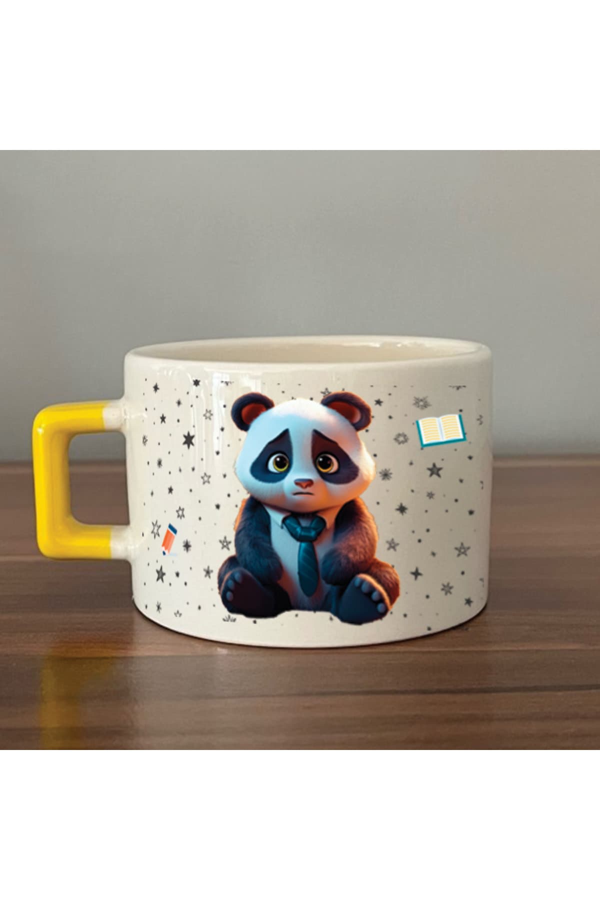 Sad Üzgün Panda - Meslek: Öğretmen Sarı Kulplu Kare Meslek Hediyesi Fincan