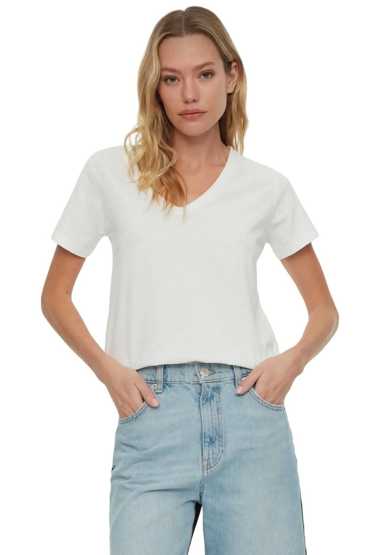 Basic V Yaka Beyaz Kadın Tshirt Baskılı Beyaz Kadın Tişört - L