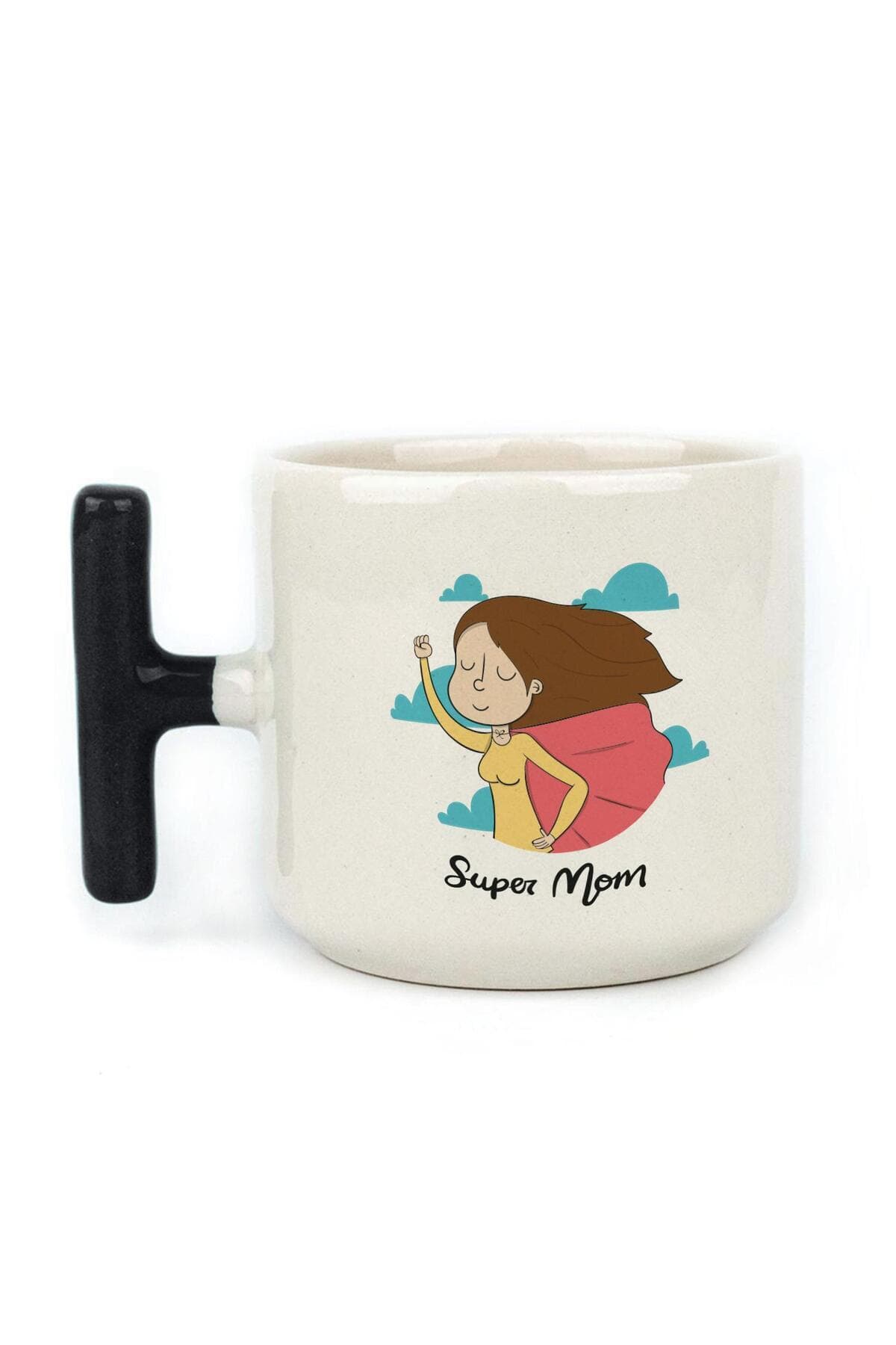 Süper Mom Pelerin Baskılı Siyah Kulplu T Kupa