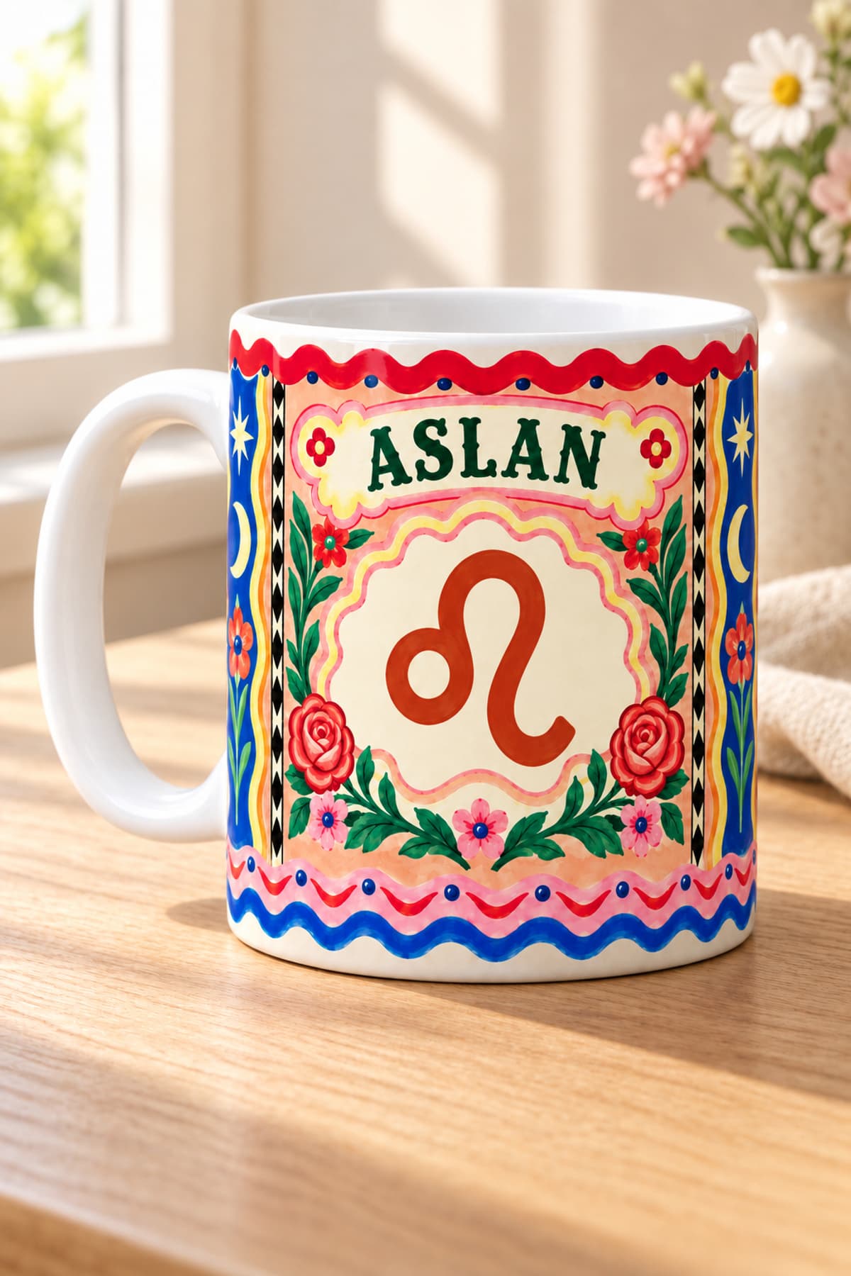 Aslan Burcu Çiçekli Sarmal Baskılı Beyaz Kupa