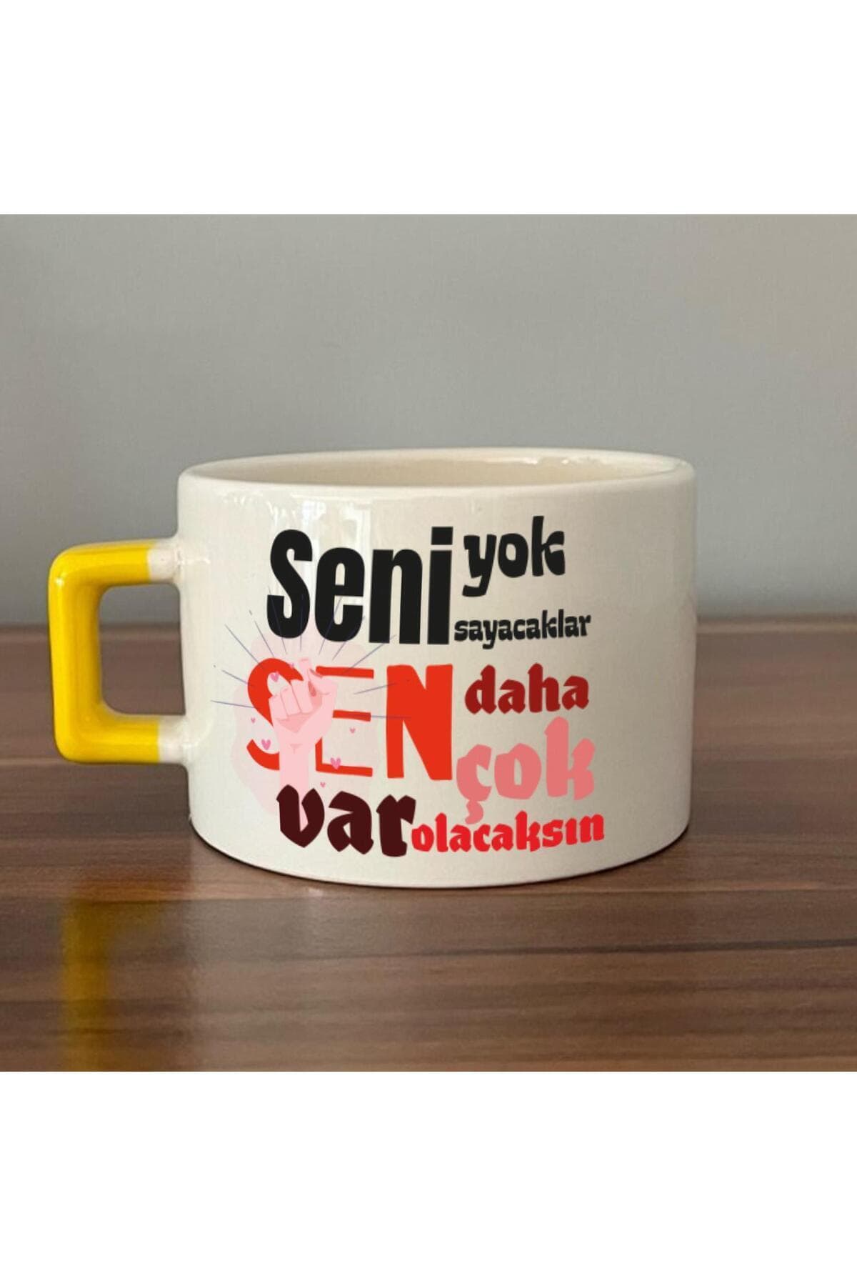 Seni Yok Sayacaklar Baskılı Kadınlar Günü Sarı Kulplu Kare Espresso Fincanı