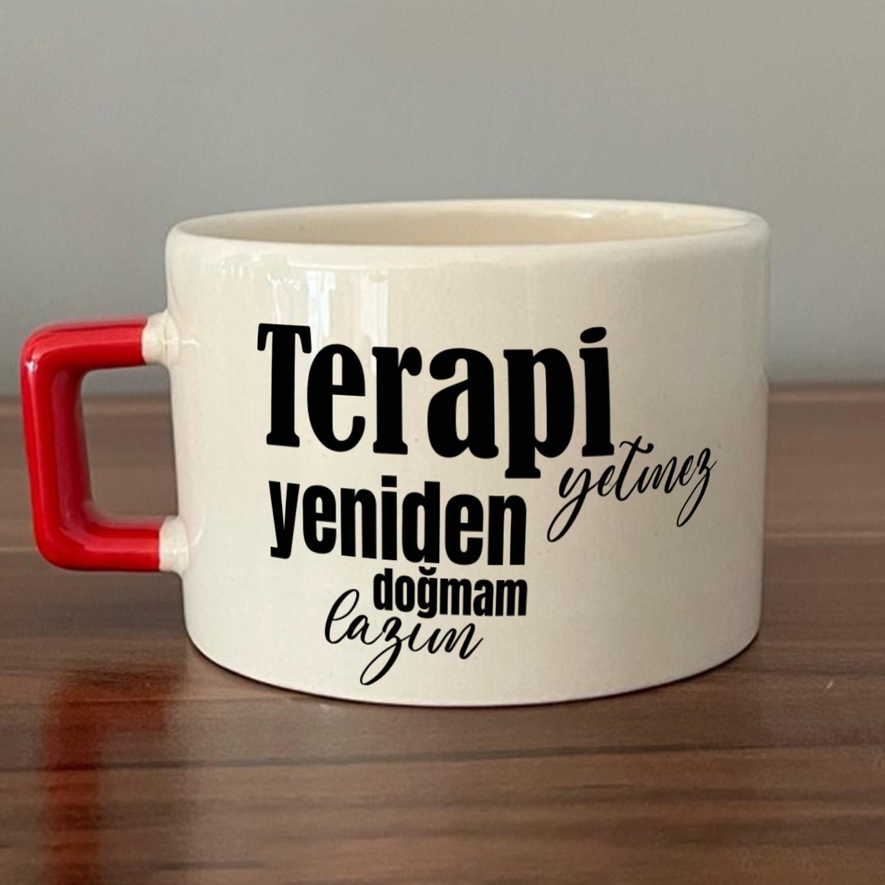 Kırmızı