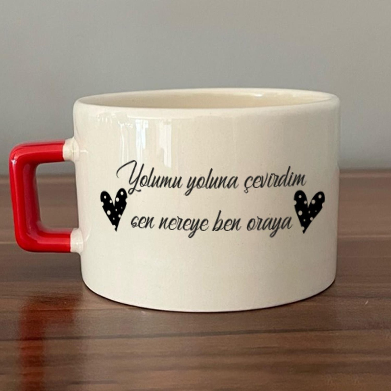 Kırmızı