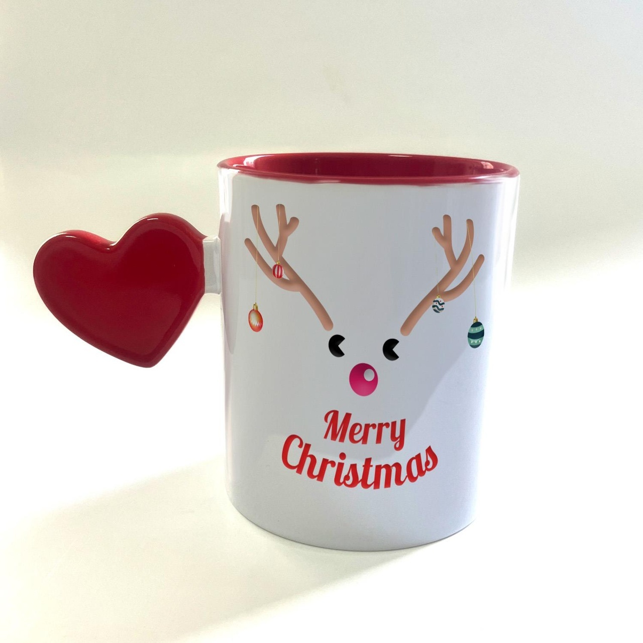 Merry Christmas Geyik Baskılı Dolu Kalp Kulplu Mega Yılbaşı Kupası