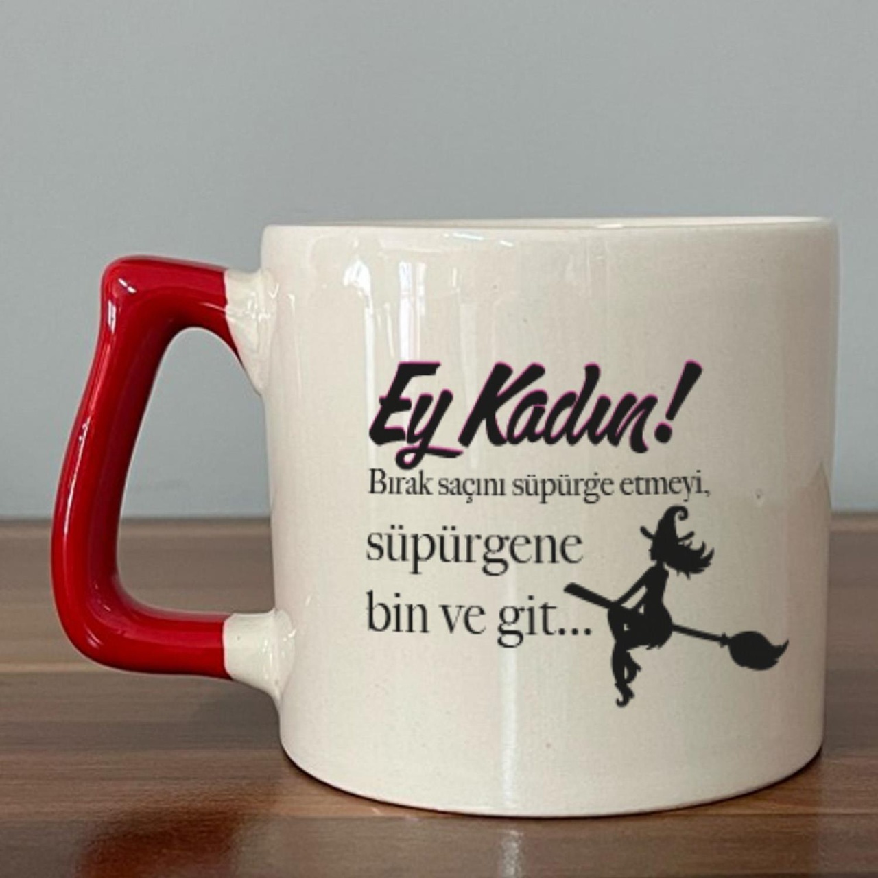 Kırmızı