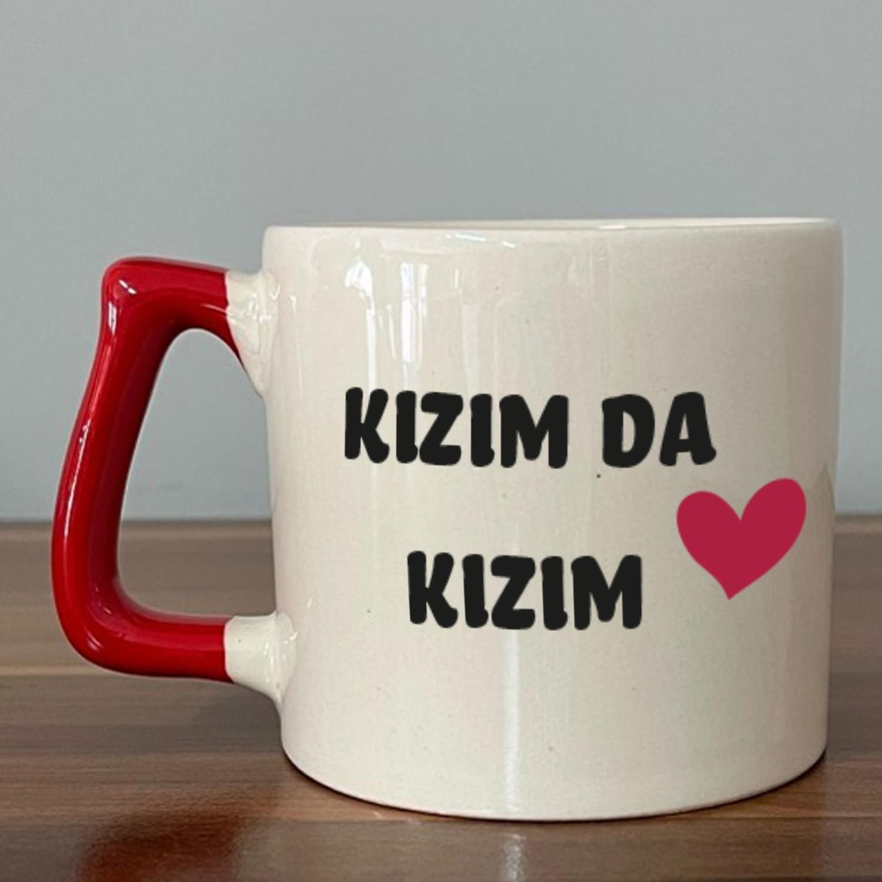 Kırmızı