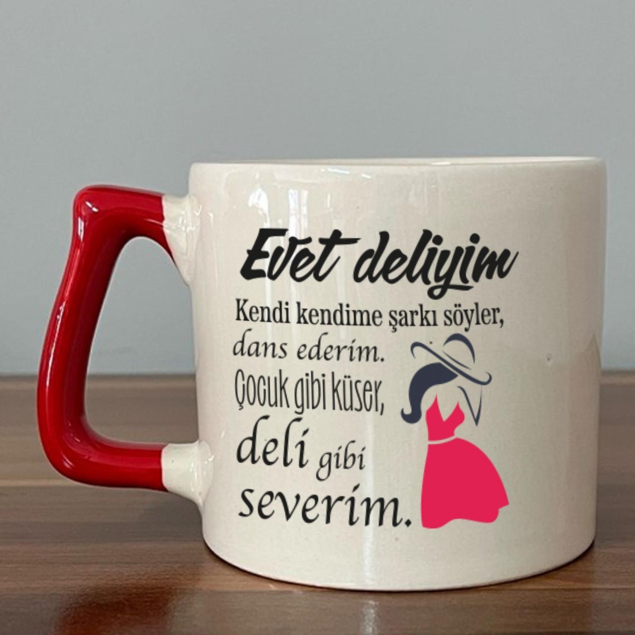 Kırmızı