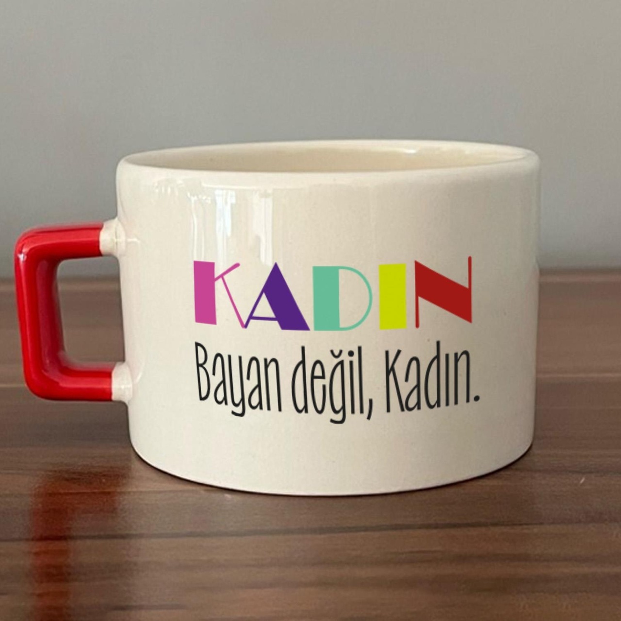 Kırmızı