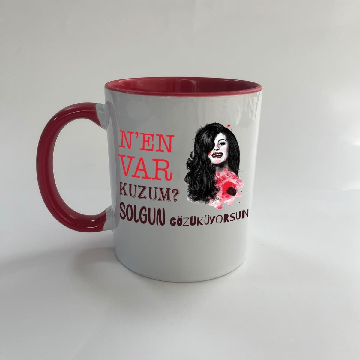 Kırmızı