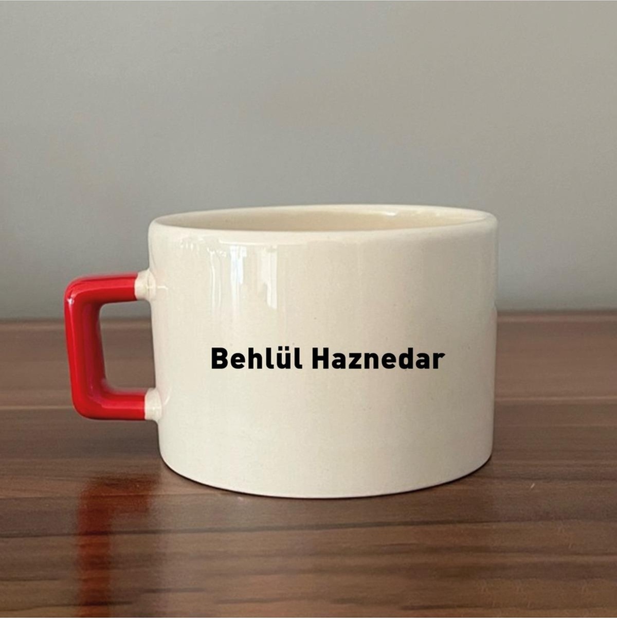 Kırmızı